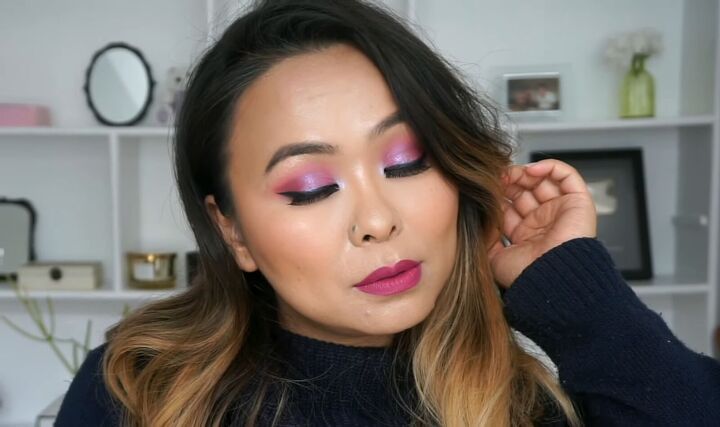 get ready for love with this glamorous pink valentines makeup look, Pink Valentine s makeup