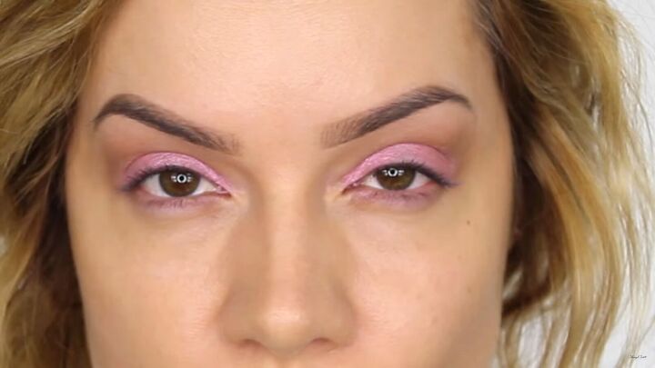 how to create a cool pink eye lip makeup look for valentines day, Applying pigment to the outer and inner eye
