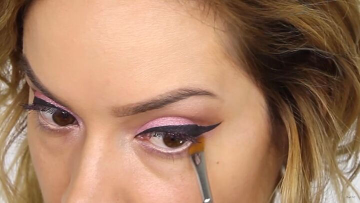 how to create a cool pink eye lip makeup look for valentines day, Applying brown eyeshadow under the eye
