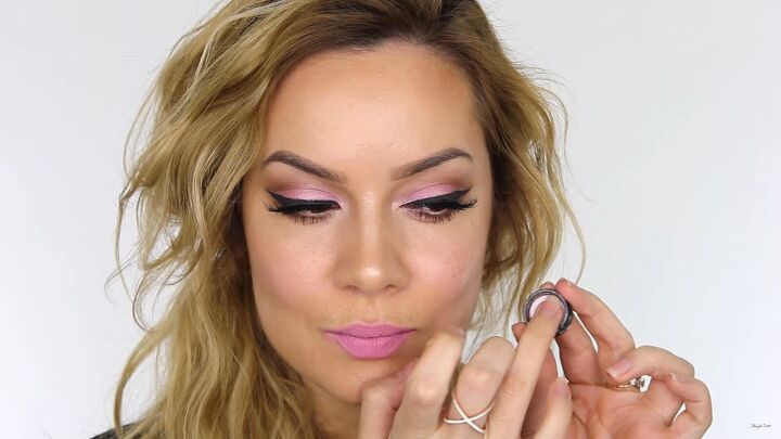 how to create a cool pink eye lip makeup look for valentines day, Adding pink pigment to the lips