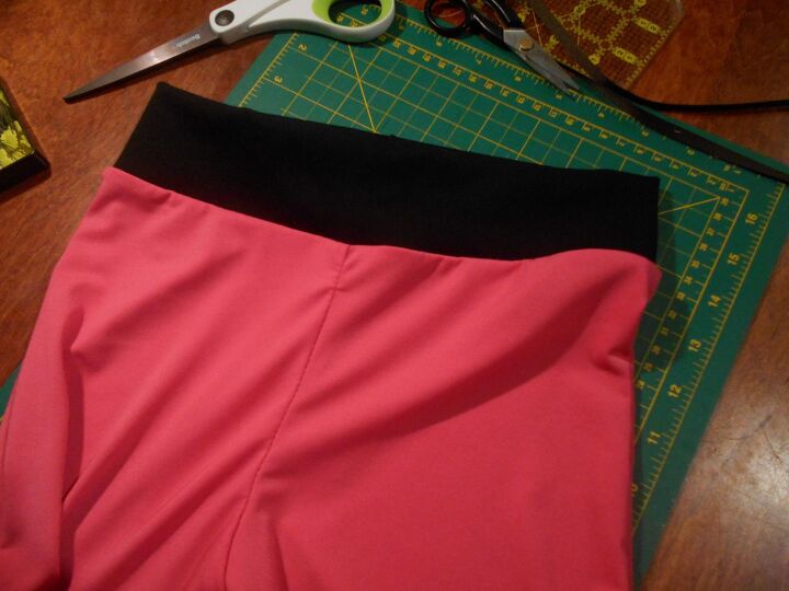 sew leggings from an existing pair, Waistband on leggings