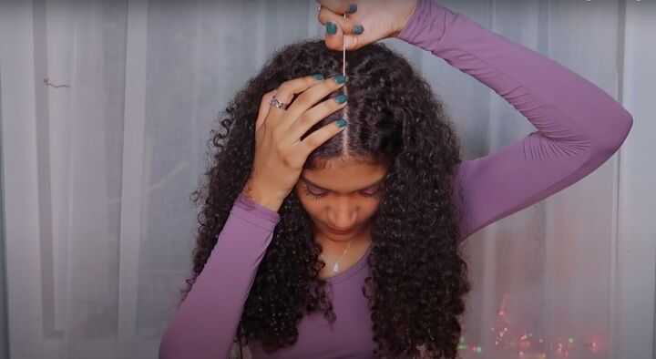 how to perfectly straighten natural hair to look like an expensive wig, Parting hair with a rat tail comb