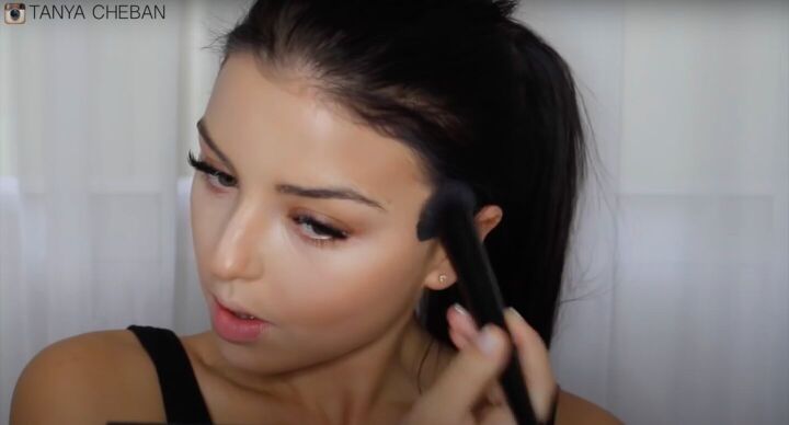 simple contouring highlighting baking routine for a natural glam, Blending makeup to make it look more natural