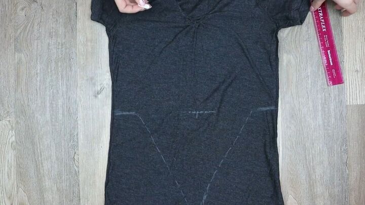 5 ways to make a diy crop top from a t shirt easy no sew tutorial, Drawing diagonal lines
