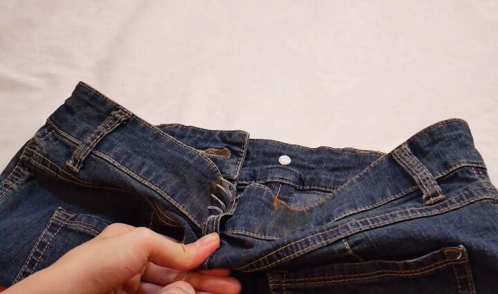 how to take in the waist of jeans by hand without a sewing machine, How to alter jeans