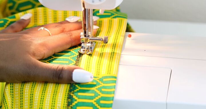 how to make a simple skirt out of 1 yard of fabric in just 30 minutes, How to sew a skirt with a sewing machine