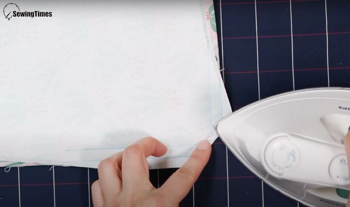 how to make shoulder bags at home easy step by step sewing tutorial, Pressing the cut corners with an iron