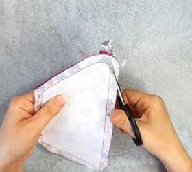 How to Make a Cute DIY Triangle Pouch For Coins, Earphones & More | Upstyle