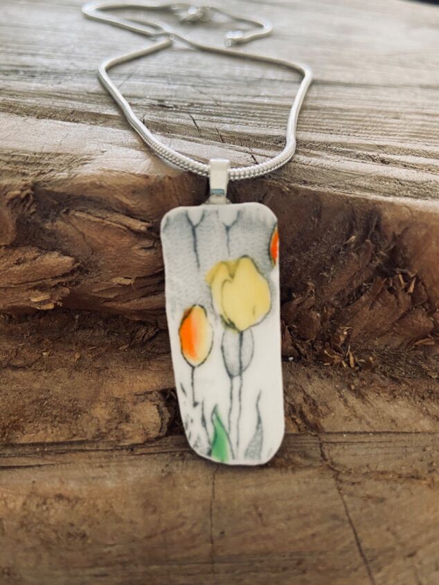 how to transform your old crockery into a gorgeous pendant necklace, Vintage pendant