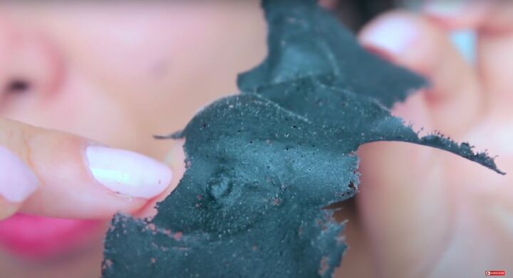 how to make a charcoal blackhead remover mask with elmer s glue, DIY blackhead peel off mask