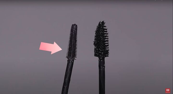 how to stop mascara from smudging easy makeup tips tricks, Choosing the right mascara wand