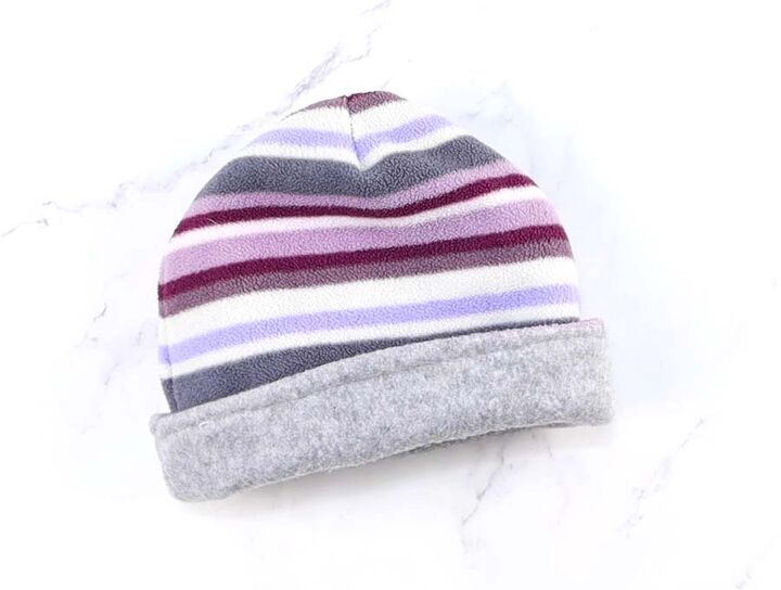 how to sew a reversible fleece hat pattern and tutorial