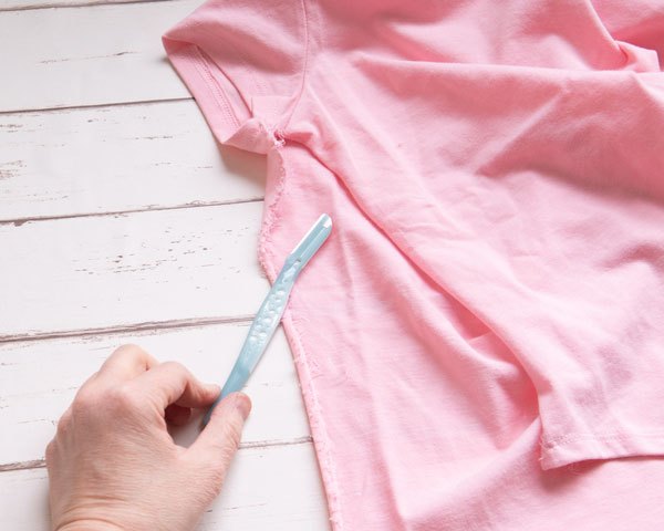 how to make a diy valentine s day t shirt with sweetness and lace