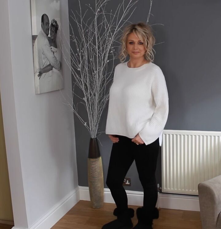 how to style casual comfy outfits for women over 40, Comfy everyday fashion over 40