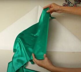 how to patchwork 7 expert tips on patchworking like a pro, Pulling on fabric scraps
