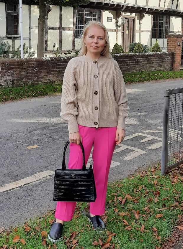 hot pink and how to wear it tips, Hot pink trousers