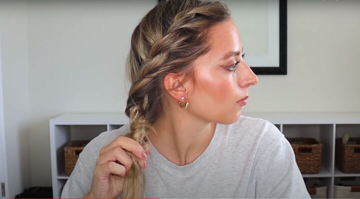 4 quick easy cute 1 minute hairstyles for when you re in a rush, How to do a quick and easy rope braid
