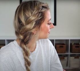 4 Quick, Easy & Cute 1-Minute Hairstyles For When You're in a Rush ...