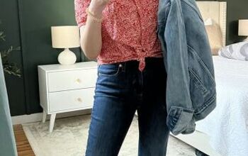 How to Style Straight Jeans for Spring