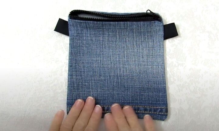how to make a crossbody bag out of jeans without sewing, Making a DIY crossbody bag