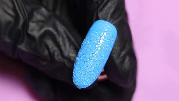 how to do diy bubble nail art 3 different ways, Blue bubble nail art design
