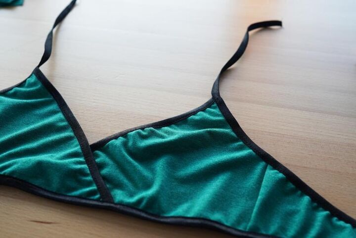 how to sew soft wireless bra bralette lovely, HOW TO SEW WOMEN S BRALETTE LOVELY HEMS STRAPS