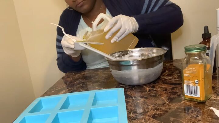 how to make a turmeric honey soap bar using a melt pour base, Adding glycerin to the soap recipe