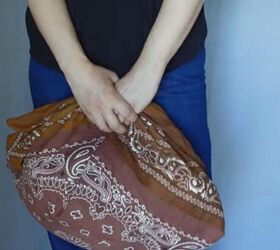 How to Easily Make a Cute DIY Bandana Tote Bag Out of 3 Old Bandanas