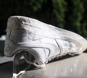 how to make nike shoes white again