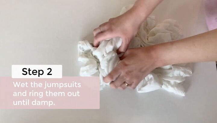 How do you tie dye step by step?