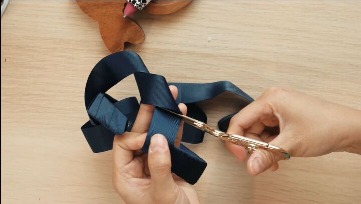 how to make a braided headband out of silk fabric ribbon, Cutting off the excess ribbon