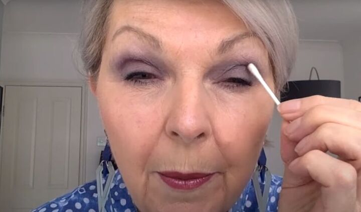 how to fix messy makeup 6 essential makeup tips for older women, How to make makeup precise