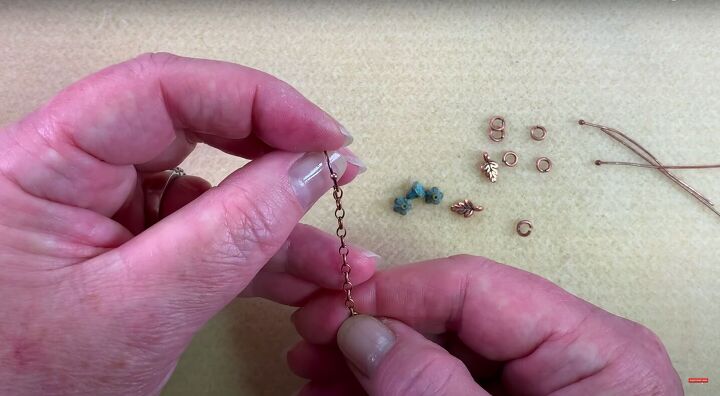 how to make dangle earrings with adorable bellflower oak leaf beads, Adjusting the earring chain