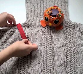 how to make a cold shoulder sweater that zips up, Placing the zipper on the shoulder