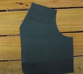 how to make a utility vest with multiple pockets, Sewing the front bodice pieces