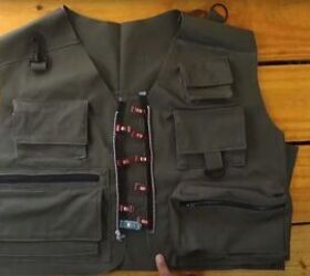 how to make a utility vest with multiple pockets, Attaching the front closings