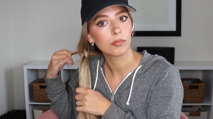4 easy unique ways to wear a baseball cap with braids, Pulling the end of the strand through the loop