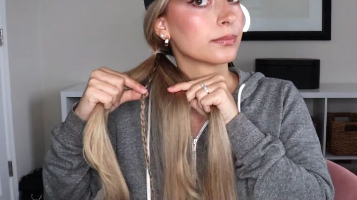 4 easy unique ways to wear a baseball cap with braids, Placing the small braid next to the outside section of hair