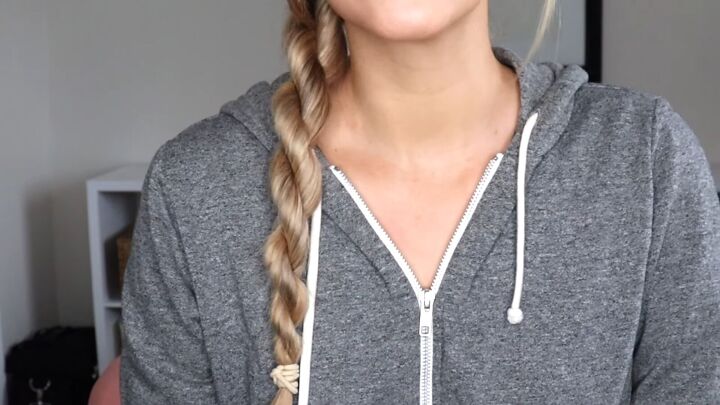 4 easy unique ways to wear a baseball cap with braids, Easy rope braid tutorial