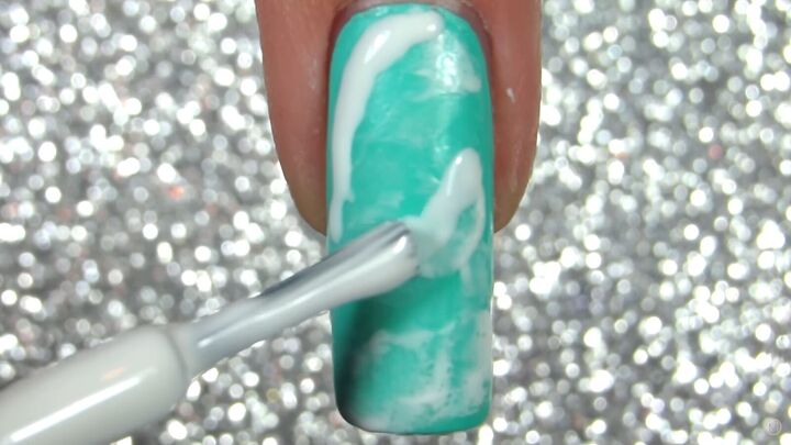 how to do quartz nails easily at home in 5 simple steps, How to create green marble nails