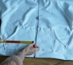 how to make your own zip up hoodie from scratch, Measuring the pockets