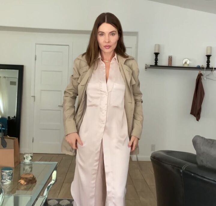 7 affordable outfits inspired by rosie huntington whiteley s style, Silk loungewear set with a trench coat