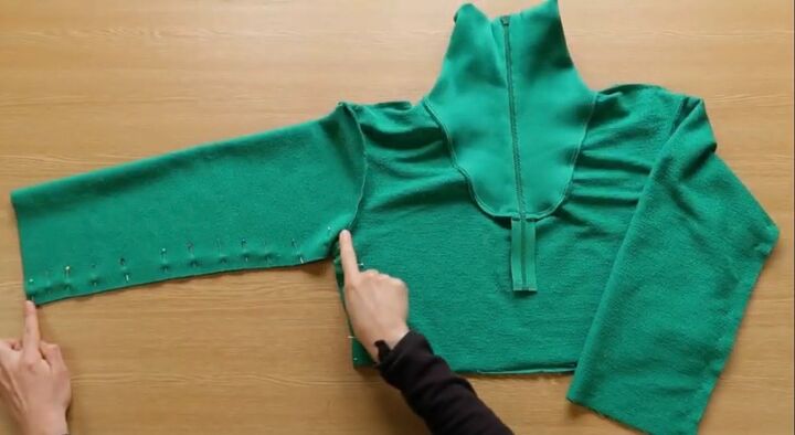 diy how to make a cozy zip sweatshirt, sweatshirt sleeves