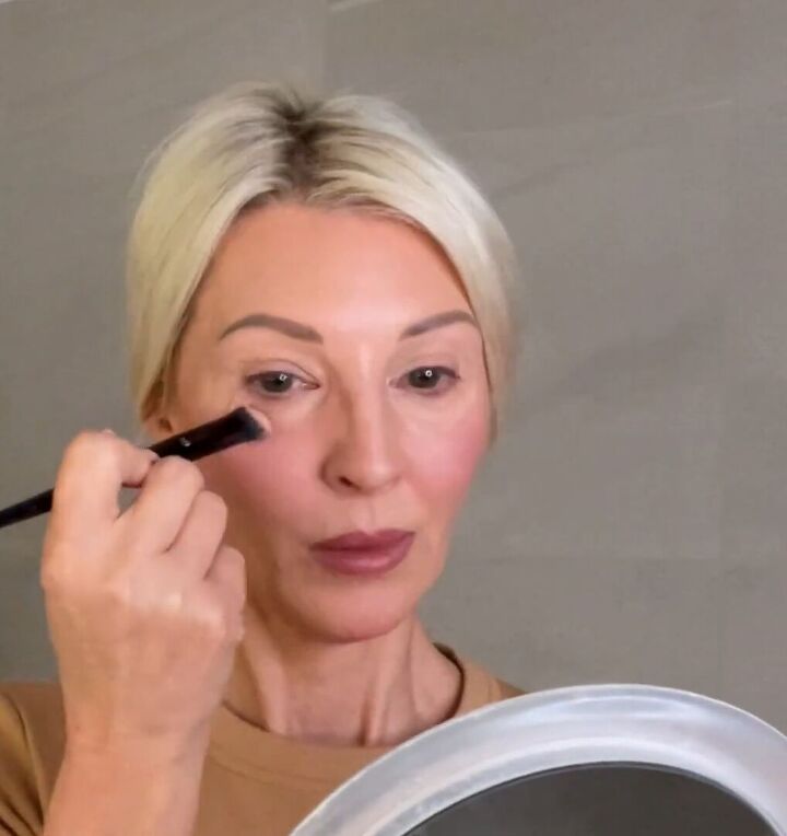 how to hide dark circles under eyes 8 key tips for women over 50, How to hide eye bags and dark circles with concealer