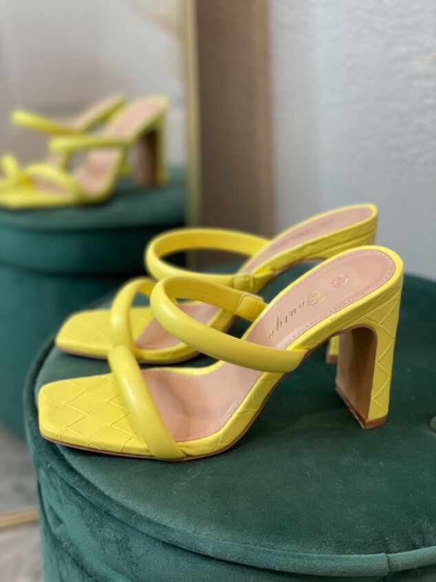 2022 spring summer trendy heel sandals