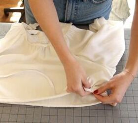 how to make a peasant crop top that s perfect for spring summer, Inserting the elastic into the casing