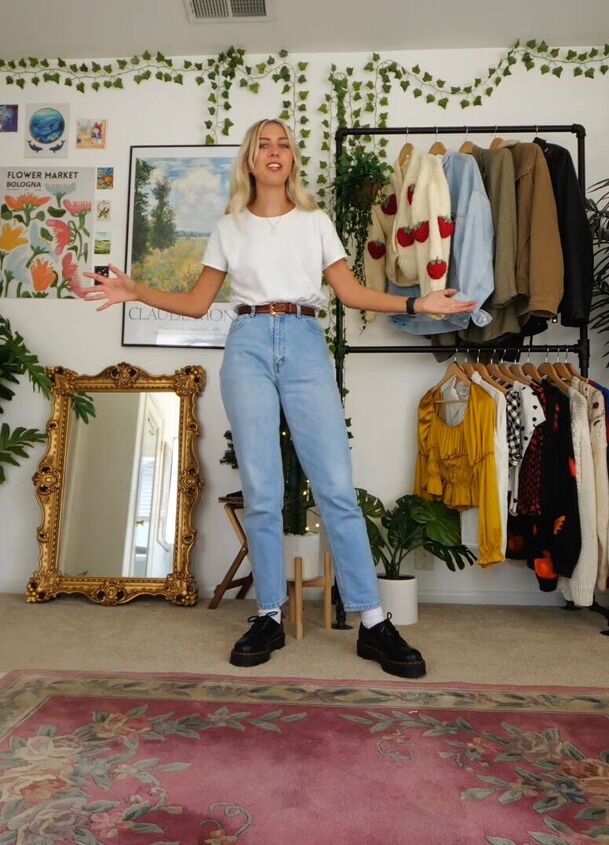 how to put together an outfit a styling 101 guide for beginners, What shoes to wear with a t shirt and jeans