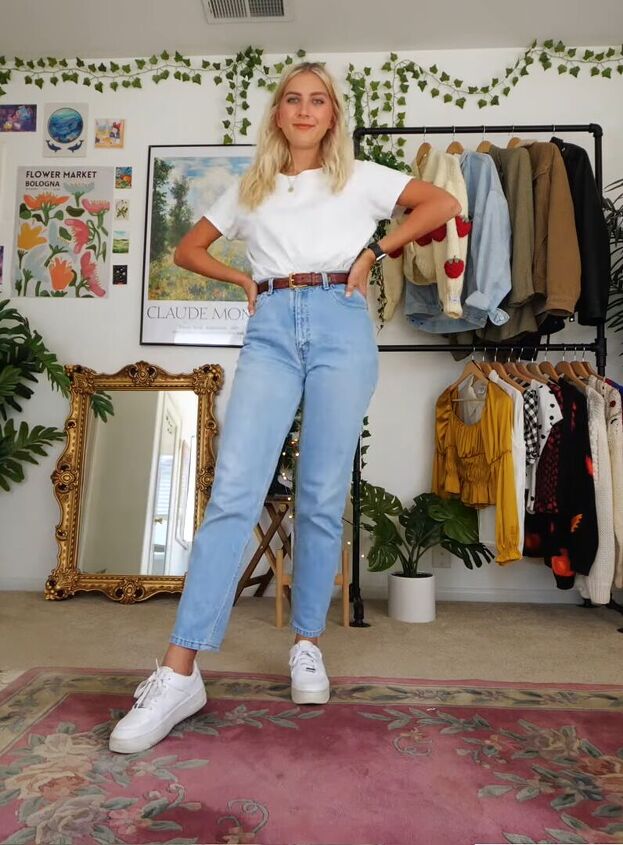 how to put together an outfit a styling 101 guide for beginners, White t shirt jeans and white sneakers