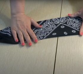 how to tie a vintage hair scarf in 7 different ways, Folding a bandana