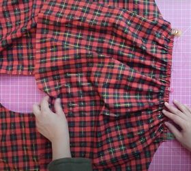 how to sew a puff sleeve top step by step using a free pattern, Pinning the sleeves to the bodice